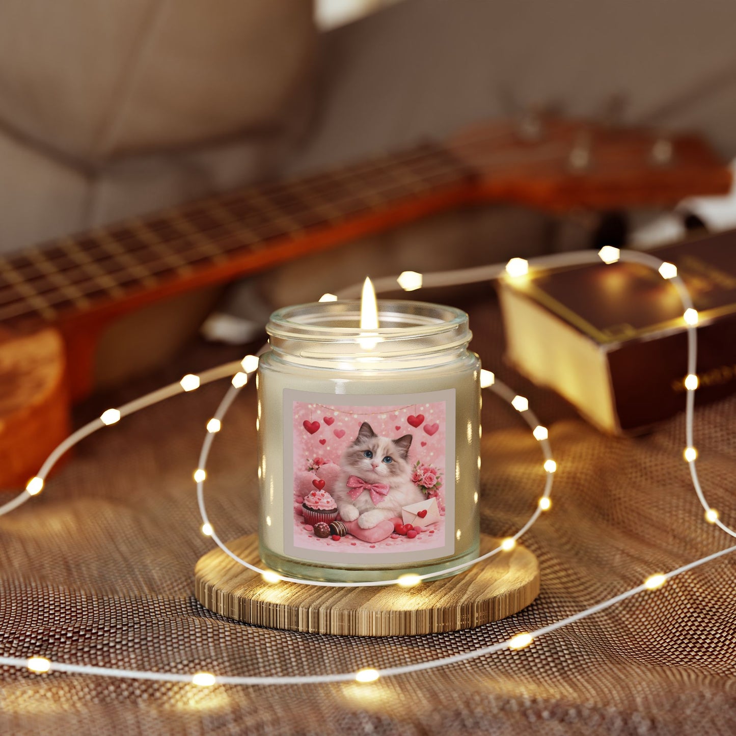 Valentine's Ragdoll Pussycat Design Luxe Coconut Apricot Wax Candle (4oz / 9oz) — Choice of Soothing Home Fragrances