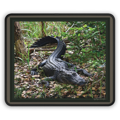 Wild Florida Alligator Gaming Mouse Pad — Realistic Swamp Gator Desk Mat for Gamers & Wildlife Fans