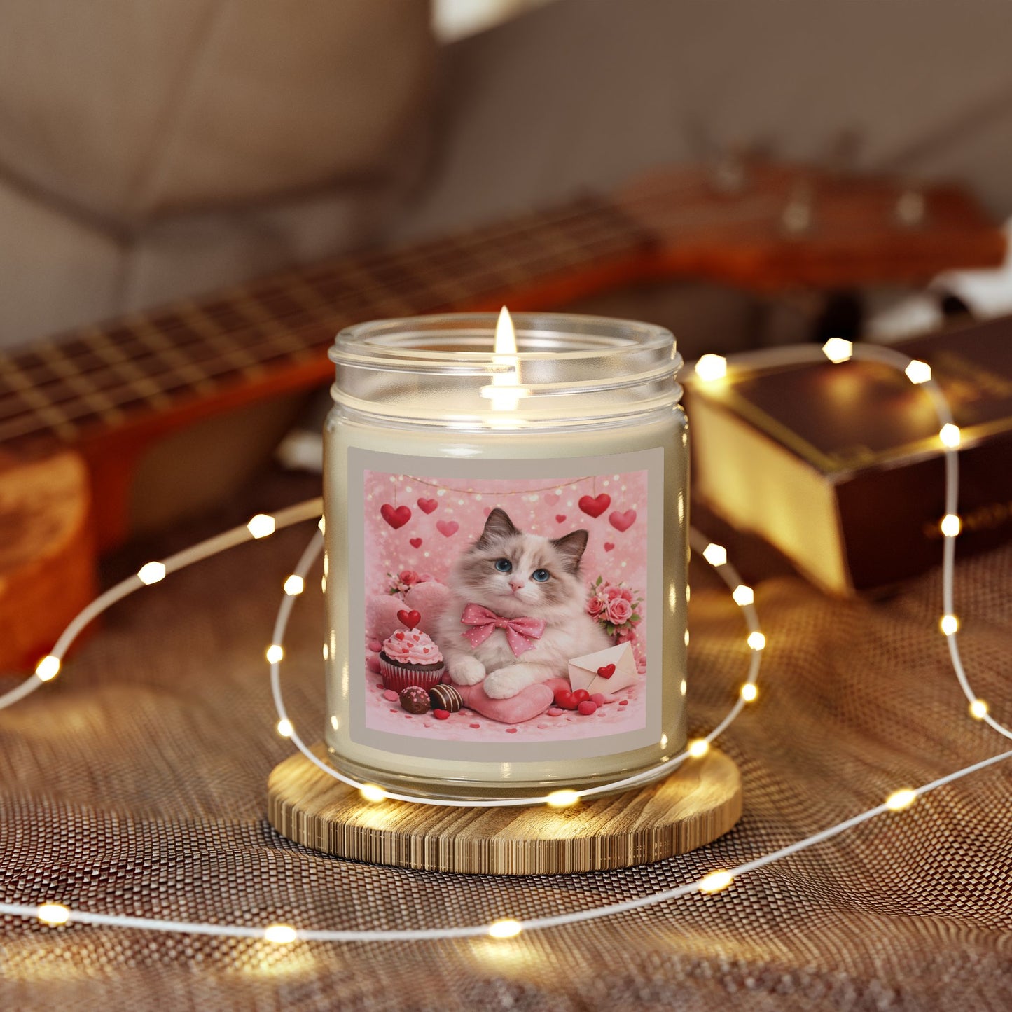 Valentine's Ragdoll Pussycat Design Luxe Coconut Apricot Wax Candle (4oz / 9oz) — Choice of Soothing Home Fragrances